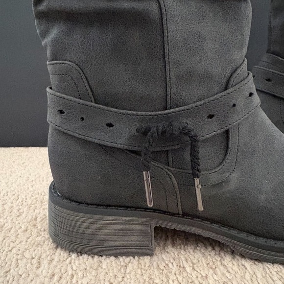 NWT MUK LUKS Women's Gray Mid-Calf Boots Size 7 Knit Cuff Side Zip Memory Foam - Picture 6 of 16